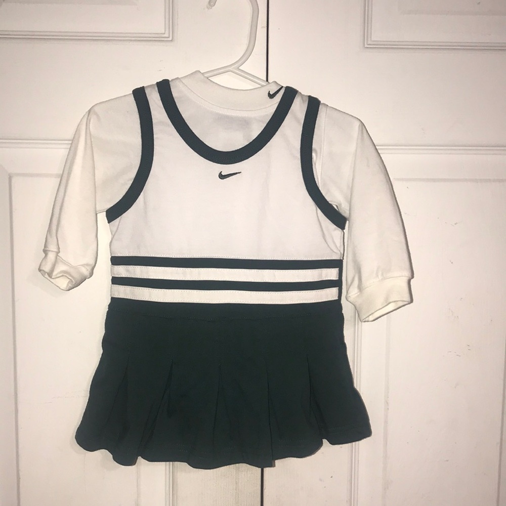 NWT Infant Girl’s 2-PC Cheerleader Outfit